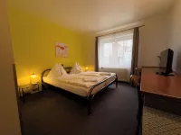 Pension Erlaa Hotels in Vosendorf