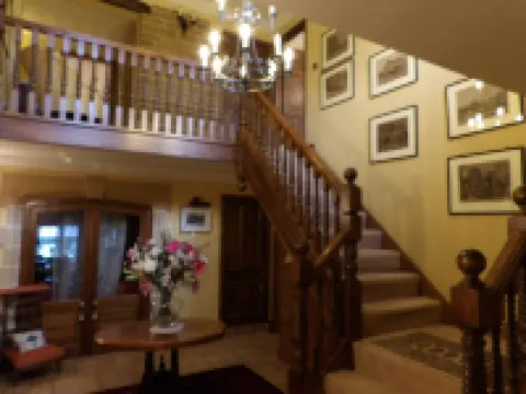 布洛科利巴滕姆酒店