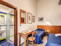 Hotel Nuova Italia Các khách sạn gần Tòa thị chính Palazzo Vecchio