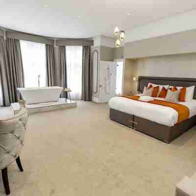 Lanelay Hall Hotel & Spa Rooms