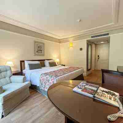 Royal Palm Plaza Resort Rooms