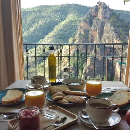 Miralmundo Alojamientos Rurales Ayna - Hostal Rural Отели в г. Альбакете