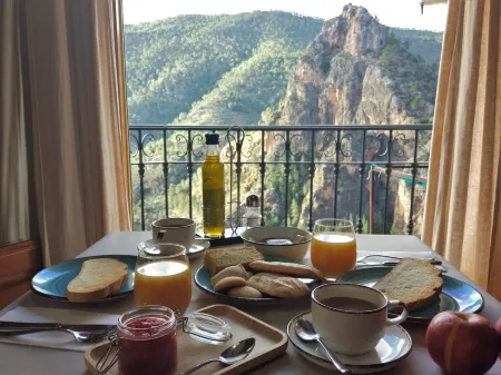 Miralmundo Alojamientos Rurales Ayna - Hostal Rural Отели в г. Альбакете