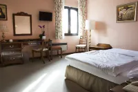 Hostellerie Saint Florent Hotels in Oberhaslach