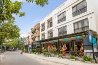 Backhome Hostel & Bar Hotels in 