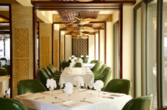 尼特扎納住宅及餐廳飯店