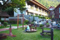 Plakan Resort
