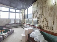 Aqua Garden Hotel Fukumaru