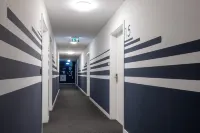 zzzpace Smart-Hotel Krefeld Hotels near Latumer Bruch