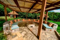 Tiloreza Volcanoes Ecolodge Hotels in Musanze