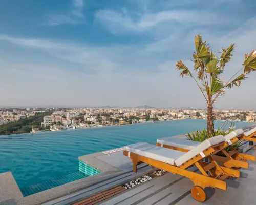 Novotel Vijayawada Varun Hotels in der Nähe von Kanakadurga-Tempel