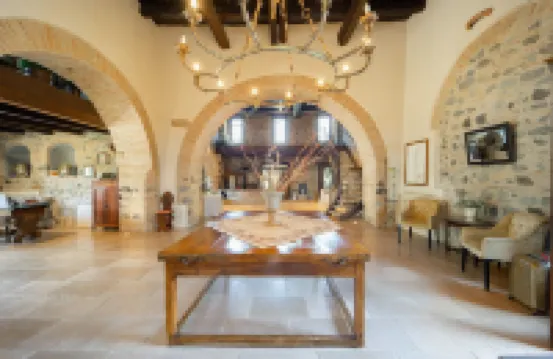 特露塔奇名娜塔格雷克飯店