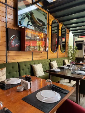 Kaleici Apart's Hotel Отели рядом с достопримечательностью «Ворота Адриана»