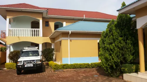 Lira Tasha Hotel Hotels in Erute