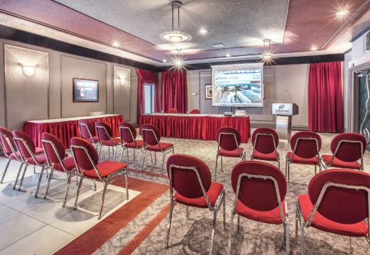 4. 호텔 유니버셀 ..