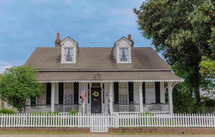 Riverboat Bed & Breakfast
