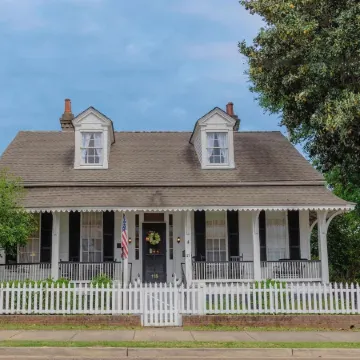 Riverboat Bed & Breakfast