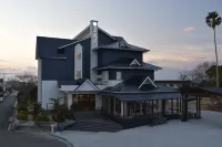 Alaise de Bale Shirahama