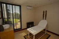拉羅歇爾酒店 - SPA