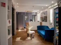 Hôtel du Parc Montparnasse Hotel berhampiran Stesen Metro Vavin