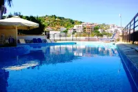 Denise Hotel - Ocean View
