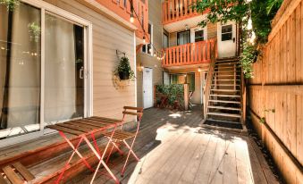 100 Meters to Subway - Montcalm Condos