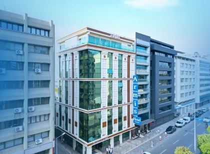 Armis Hotel