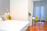 Flatmilan Hotels in Melzo