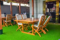 Bedouin Hotel & Suites - breakfast
