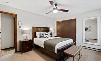 Amazing Sunsets, Biking, Boating and More at the Horsetooth Stoop!