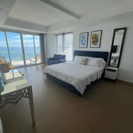 Apartment in the Causeway Amador