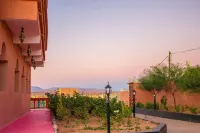 Sud-Est Palace Guest House Kalaa m'Gouna Hôtels à : Ait Sedrate Sahl Gharbia
