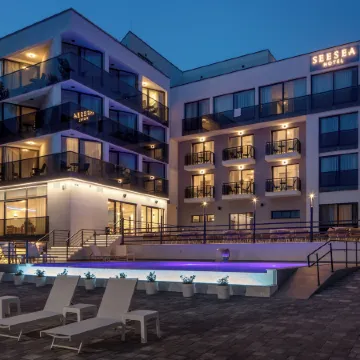 SeeSea Hotel