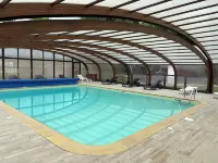 Village Vacances - DéfiPlanet' Hotel di Persac
