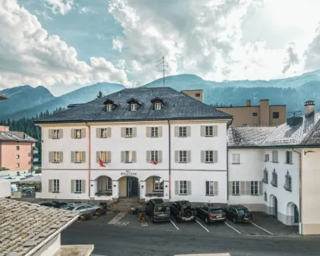 Hotel Brocco & Posta Hotels in Mesocco