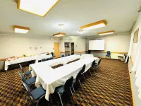 트래블로지 바이 윈덤 프린스 앨버트