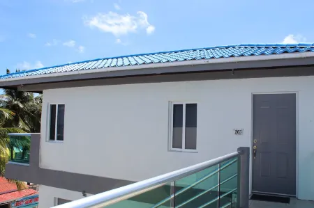 Barefoot Caye Caulker Hotel Отели рядом с достопримечательностью «San Pedro Belize Express»