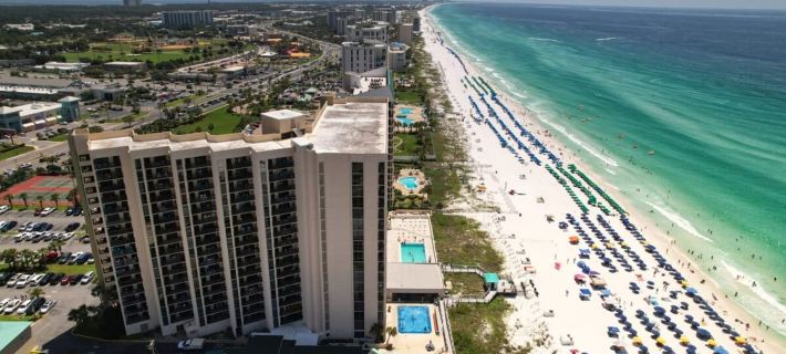 The Oyster by Brightwild-Beachfront Condo Hotels in Destin