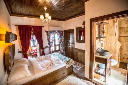 Chez Rumi Butik Otel Отели в г. Sirince