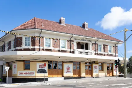 The General Gordon Отели в г. Sydenham