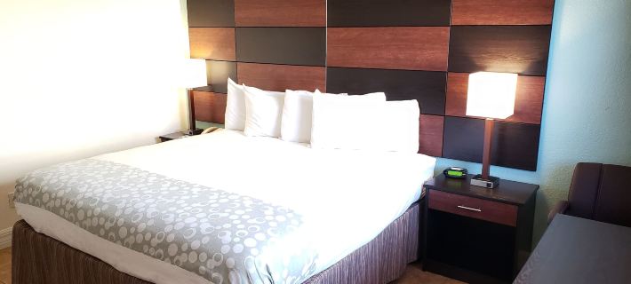 Oceanfront Inn and Suites Hotels in Ormond Beach