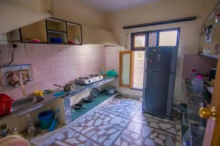 Al Amin Guest House - Home Away from Home