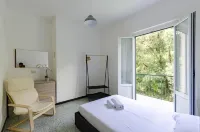 Joivy Family Flat W/3 Balconies, 10 Min to Beach Hotels in Moneglia