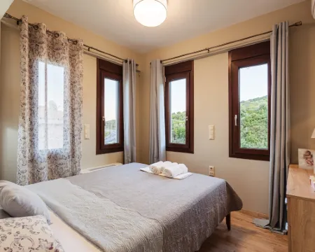 Seaside Getaway - Aelia Villa's Dreamy Paradise Hotels in Petalidi
