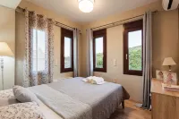 Seaside Getaway - Aelia Villa's Dreamy Paradise