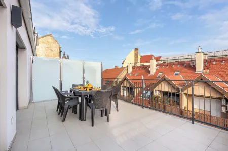 Hock Residence by Vagabond Отели в г. Будапешт