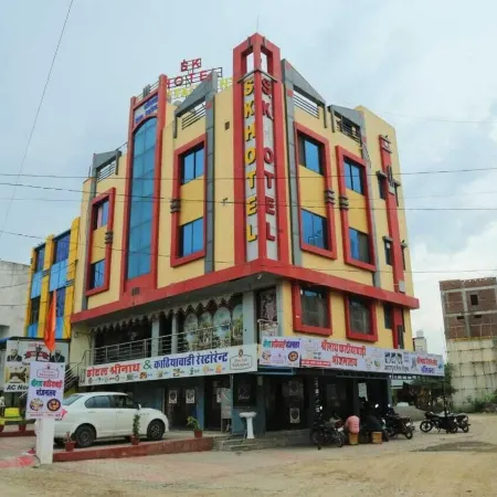 Sk Kathiyawadi Hotel & Restaurant