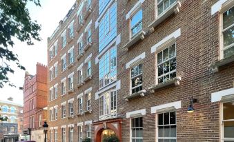 Wells Court by Aeria Apartments