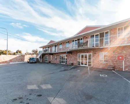 Alexandra Heights Motel Hotels in Alexandra