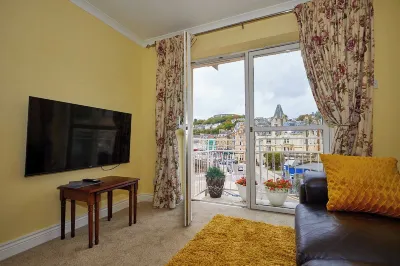 Little Bay View Hotels in 